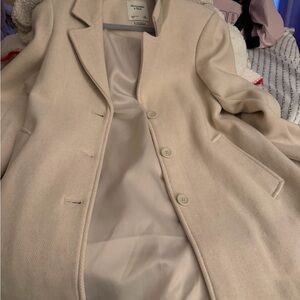 Abercrombie & Fitch Women's Beige coat